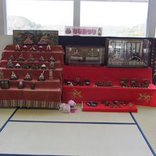 ミュージアム内のひな飾り
