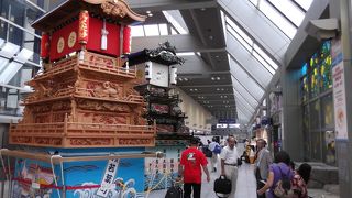 コンパクトな空港です