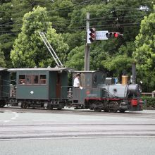 こちらは　走行中の１号機関車