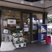 乗車券販売のポップがないと売っていること自体分からない