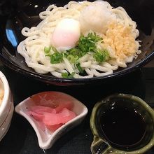 大丸８階にあるうどん屋さん　味はあっさり系