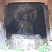 元箱根石仏群の中で、最大の地蔵磨崖仏