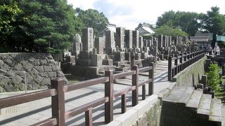 かつては朝敵、今は神