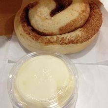 この大量のクリームがおいしいです…