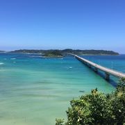 念願の青空の下での角島大橋