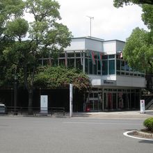 「維新ふるさと館」」から「南洲橋」を渡ったところにありました