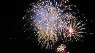 伊豆山温泉さざえ祭り＆花火大会