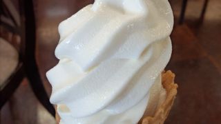 名古屋牛乳ソフトは濃厚でグッド