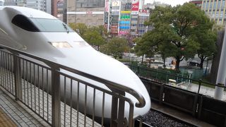 足元が広いです。