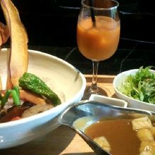 盛り付けも、ここのレストランの特色の一つ