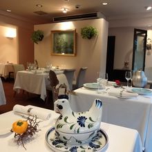 隣との距離も気にならない範囲でした。