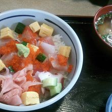 漁師丼