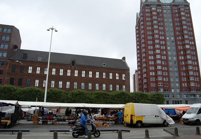 ロッテルダムで遭遇した市場