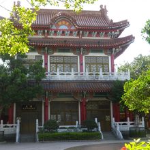 保安宮境内にある建物