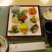 オーセントホテル小樽でおいしい和食をいただきました。