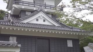 美味しい湧水と地酒、そして久留里城天守閣からの眺め