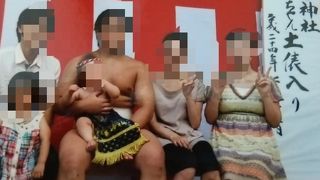 赤ちゃん土俵入り