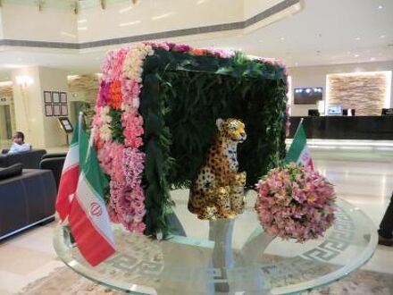 アザディ　グランド 写真