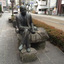 宮沢賢治です。