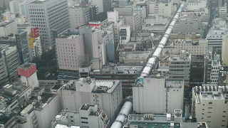 仙台駅周辺の市街地を広々と見渡せます。