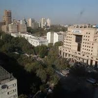 ホテルの概観です。がけのようになっているみたいです。