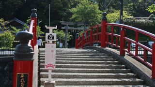 恋が叶うと噂の橋・・・・