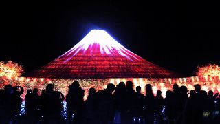 毎年テーマが変わる　冬のお楽しみスポット