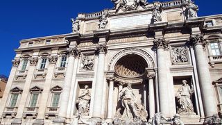 見とれる美しさ