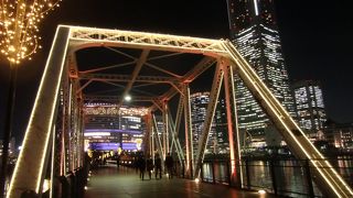 夜景もいいけど、桜の時期も意外と綺麗