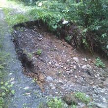 こんな崩落箇所もあります