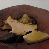 生きてたアワビを焼いてもらいました。