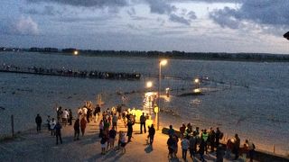 必ず一泊してください