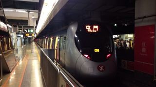 オクトパス カードで簡単スイスイ移動