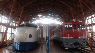 切断された車両