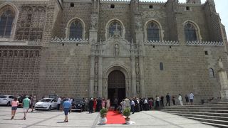 地元の方の結婚式に出会いました