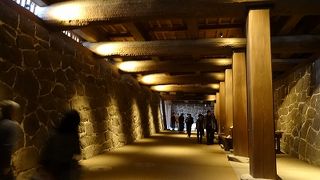 ここが正式な入口？