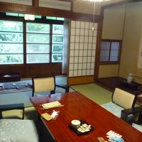 純和風の懐かしい感じのするお部屋です。