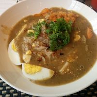 上品な味のモヒンガー