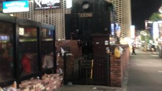 サラリーマンインタビューの象徴的場所です。