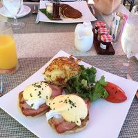 エッグベネディクト