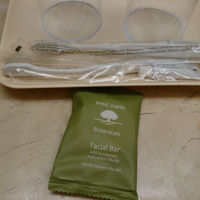 歯ブラシと石鹸のみです。