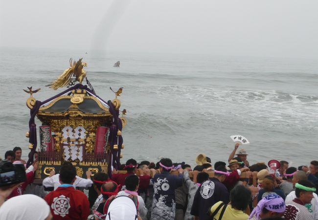 暁（あかつき）の祭典