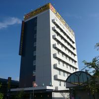 黄色い看板が目印