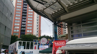 イベントで大盛り上がり！テレビでよく見かけるステージです。