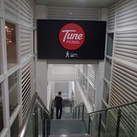 空港からの通路