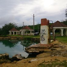 地元の方しかおらず、ここで水着になっても恥ずかしくないかも。