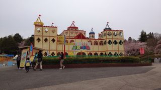 バラエティに富んだ遊びが楽しめます