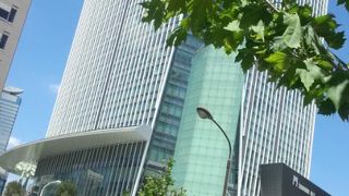 カフェ充実。『とらのもん』の、グッズも有ります