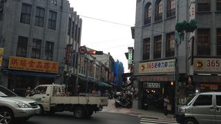 レトロな街並み