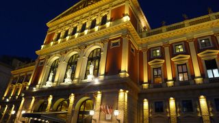 コンサートを選ぶべき